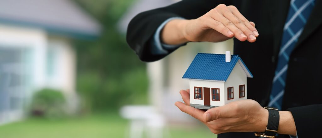 Everything About Homeowners Insurance You Need to Know - What Does Homeowners Insurance Cover