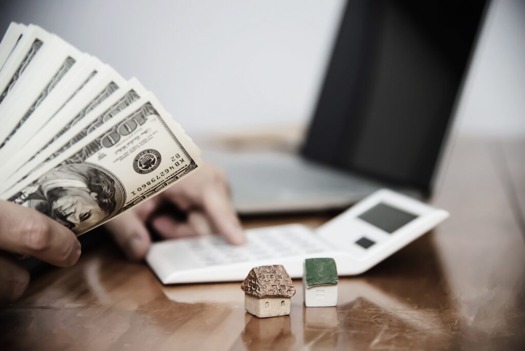 5 Reasons Why You Need Renters Insurance - The Low Cost Is Worth It