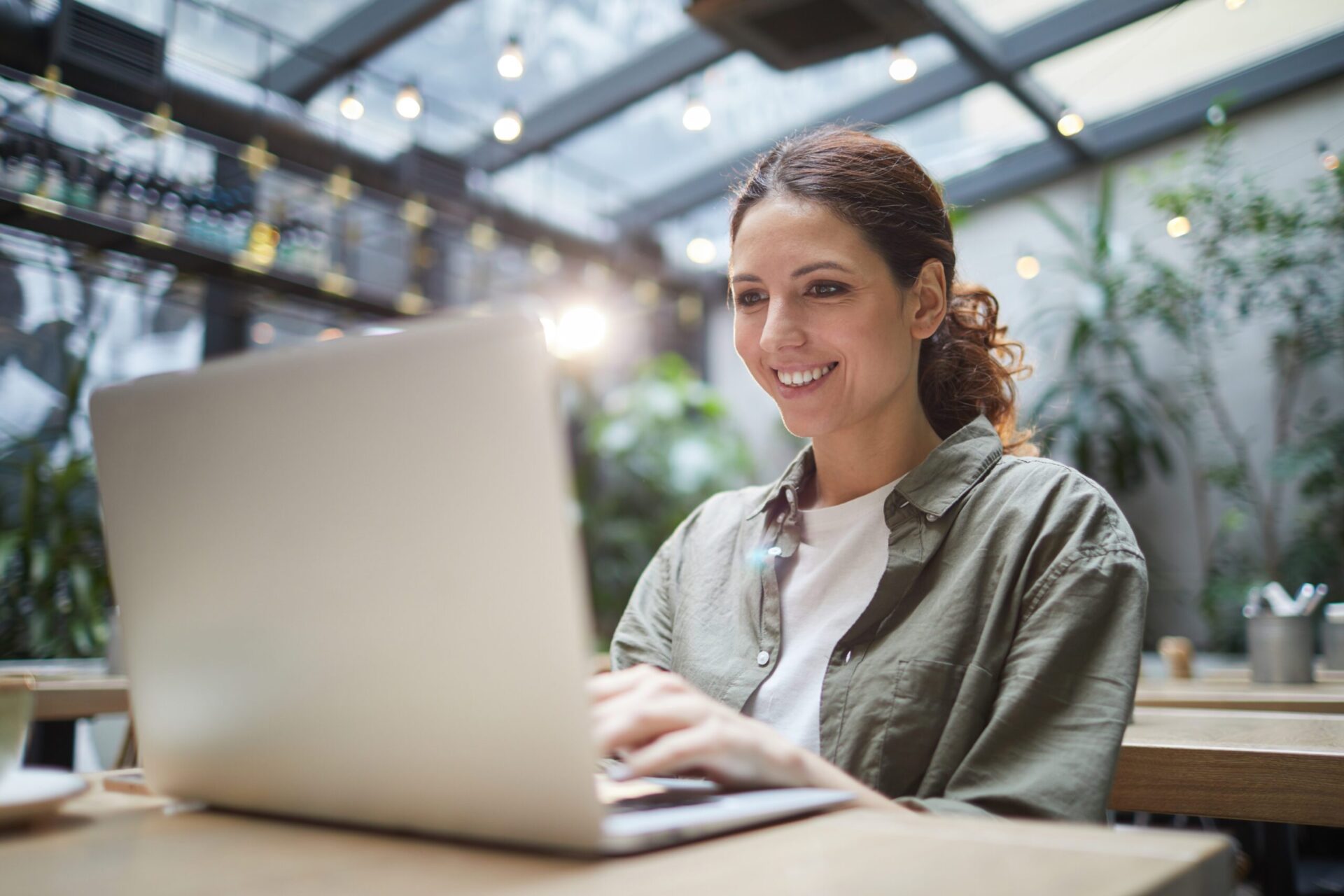 Experienced Bilingual Insurance Agent (English & Vietnamese)